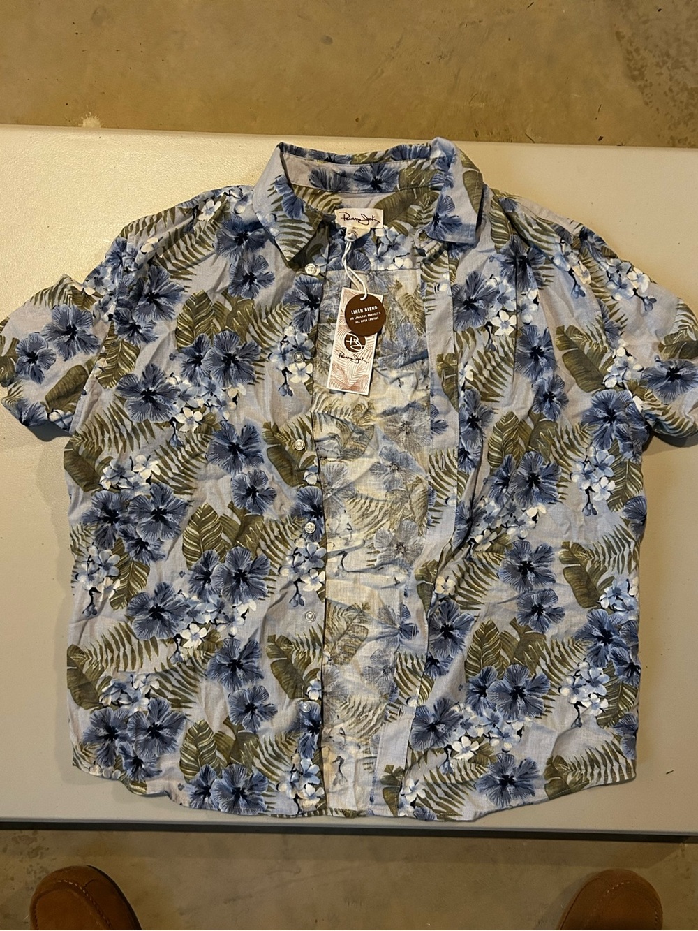 Panama Jack Blue Floral & Olive Green Leaf Short-Sleeve Button-Down Shirt